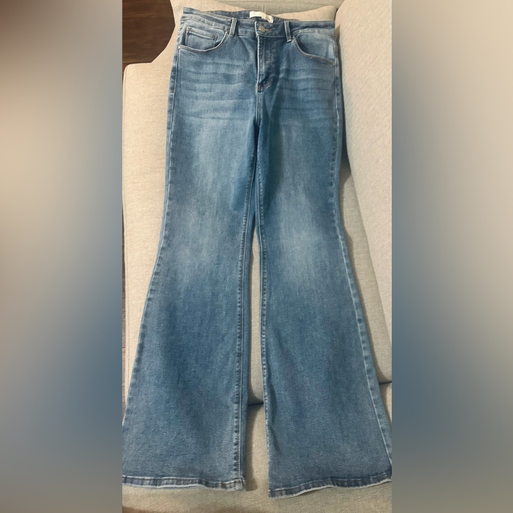 Stylish Light Blue Flare Women's Jeans